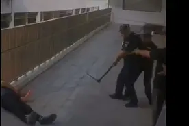 深圳恶保安猛击家长头部后续：原因曝光，官方通报，家长有错在先图片