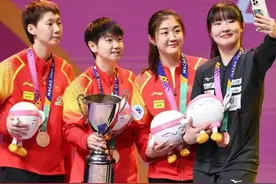 乒坛风云：8倍还原擦边球真相 孙颖莎与王曼昱的“无辜”争辩图片