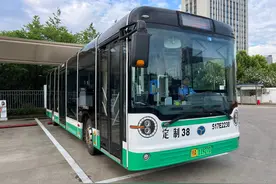 中考即将来临，武汉公交开通多条送考专线图片