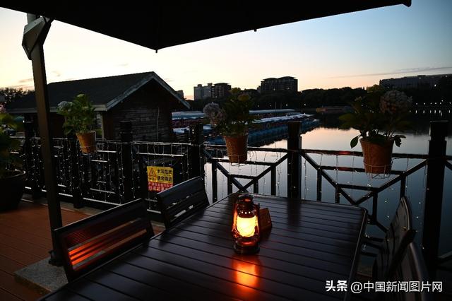 玉渊潭公园奏响“百花声度”交响曲:音乐、游乐、诗意周末三重奏