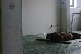 欠薪问题，会成为压垮农民工的最后一根稻草吗？图片