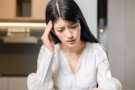 49岁的我，记录一下更年期的那些症状，希望能帮助到你图片