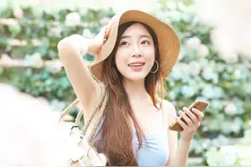 女人如果背着你和其他异性暧昧了图片