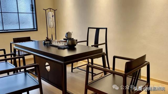 湾里揽胜:蟠龙峰下茶养云