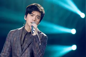 李健：是沧海轻舟的“音乐诗人”，更是清华理工的幽默段子手图片