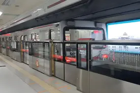 继天然气、自来水涨价后，多城市宣布地铁涨价，真的是成本过高？图片