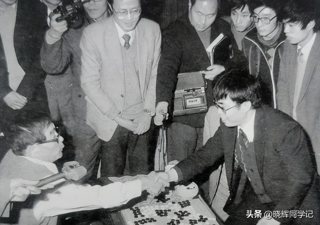 牛鬼神蛇现原形！聂卫平去世仅一天	，私生活被扒，郎平无故被牵连