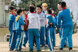 武汉小学入学11大魔幻规定，外地家长看完直呼：这操作太湖北了！图片