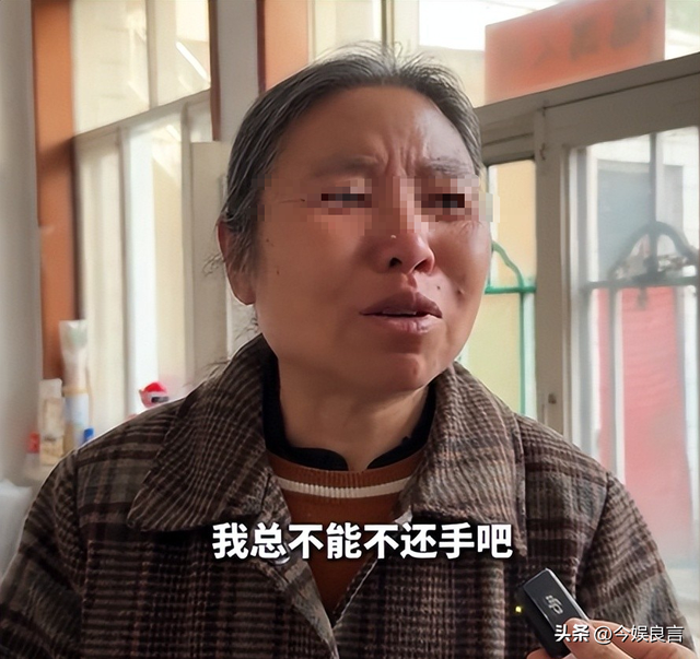 狗主人被反杀案开庭，9人闯门打砸	，妻子后悔冲动，更多细节披露