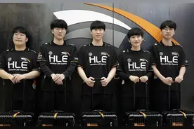 海外网友热议HLE夺冠：GEN第一次决赛没面对T1，结果直接输了图片