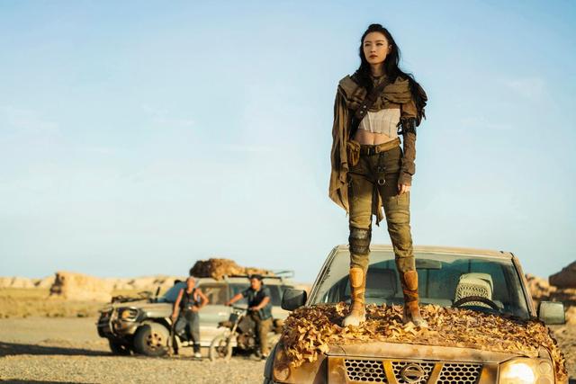 热巴倪妮争演“尾鱼女郎”，改编差强人意，为何难续司藤神话