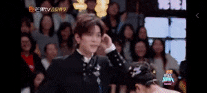 这对姐弟恋…这么甜的吗？我倒看看多好磕？