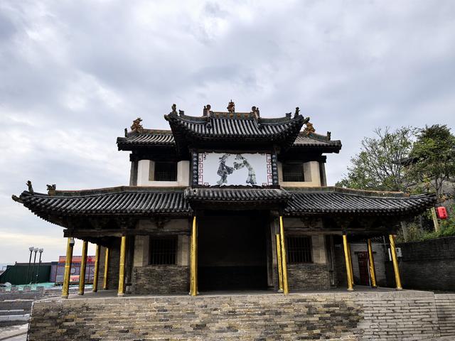 2025年稻城亚丁自驾之旅（8）绛州三楼