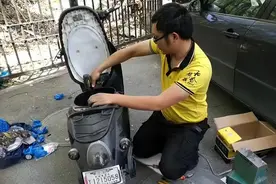 电动车换铅酸电池多少钱不吃亏？几月换更划算？行内人说市场行情图片