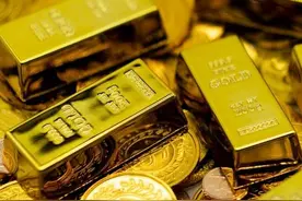 金价“狂飙”，买黄金怎么才不会被坑？周大福周生生周大生如何选图片