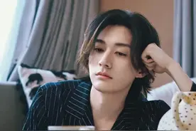 内娱性感腹肌男神再次洗牌，于适第9吴磊第7王一博第3肖战第2图片