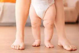 婴儿多大会走路？不同月龄能力不同，学步期这六点新手爸妈注意图片