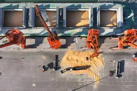 在“北粮南运”下海枢纽，见证玉米水稻迁徙忙图片