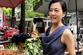 杨乐乐拍端午视频，却意外曝光与汪涵的千万豪宅，门口立菩萨石像图片