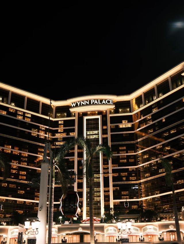 澳门资深玩家揭秘，大三巴特产街套路深，本地人内心吐槽