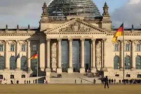 世界学术排名前五十的大学图片