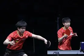 国乒包揽混双4强，王楚钦/孙颖莎、林诗栋/蒯曼明晚争冠 | WTT太原赛双打图片