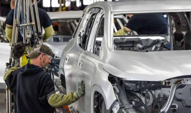 安世立下规矩，日本欧洲全线停产，荷兰承认误判：强抢是无奈之举