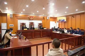 北京朝阳一男子被继母告上法庭 要求收回房子和所有财产 继母胜诉 律师：赠与人有撤销权!图片