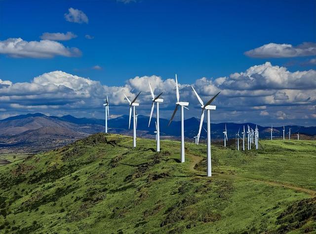 中国全面停止进口俄电力，25年合同失效，普京淡定做出“神预言”