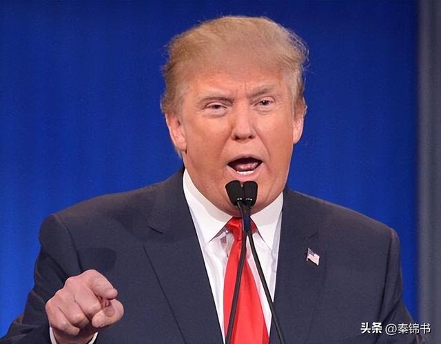 美制裁大棒高举，普京被迫深夜召见全体寡头，俄央行行长有苦难言