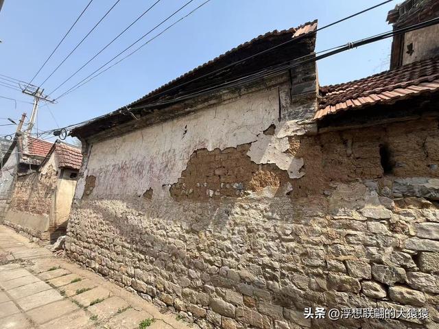 博山石马乡的中石马，留有众多古宅和古庙、古槐