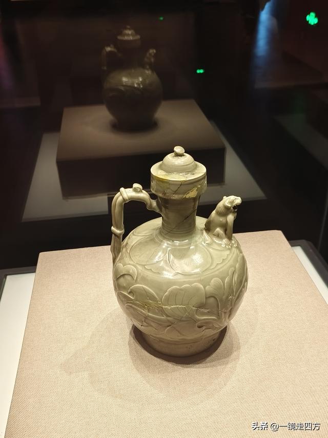 在辽宁省博物馆新馆的一楼特展区，能集中看到不少这里的镇馆之宝