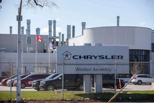 加拿大又“反水”了？特朗普100%关税威胁，卡尼“撇清	”与华关系