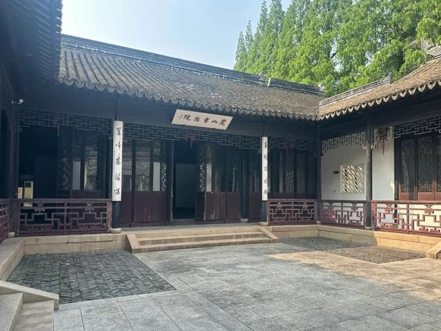 昆山有条"学霸街"，还有一幢"糊涂楼"