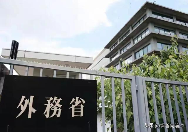 临近9月，大批日本人涌入北京！他们不去景点，却只盯这个地方？