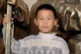 生母继父虐死男孩后续：多方发声要求死刑，一审却再次取消不判决图片