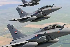 达索要哭了！埃及坠毁战机最有可能是阵风？歼-10CE出口真稳了！图片