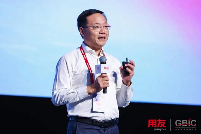 “用友BIP 5”重磅发布，让AI在企业应用落地