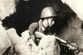 老山战役，战士摔落山崖却意外发现敌指挥部：来了就不能空手而归图片