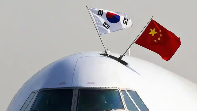 72岁的文在寅，突然预料到了什么？发声提醒韩国人：中国至关重要