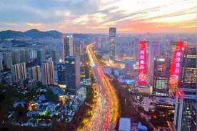 济南经十路改快速路？凤凰路口预留立交？扒一扒这里的隐含信息图片