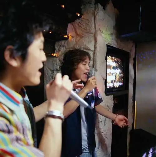 观影像,尽思量:《萍聚》轶闻:一首卡拉OK金曲背后的故事