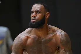 NBA拥有刀刻般肌肉5大球星，詹姆斯落选 戈登腹肌堪称艺术品图片