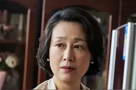 62岁吴玉芳现状：嫁乒乓球冠军，为爱隐退11年，复出成妈妈专业户图片