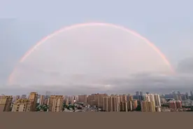 震撼！合肥上空极其壮观图片