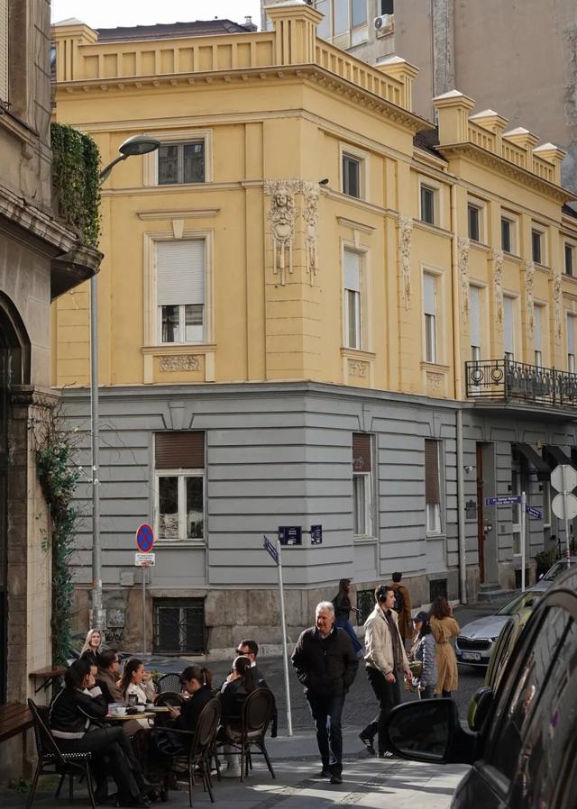 塞尔维亚，一座被轰炸过78天的城市的新生，贝尔格莱德一日游记