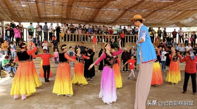 2025年罗布人村寨沙漠文化旅游节即将启幕