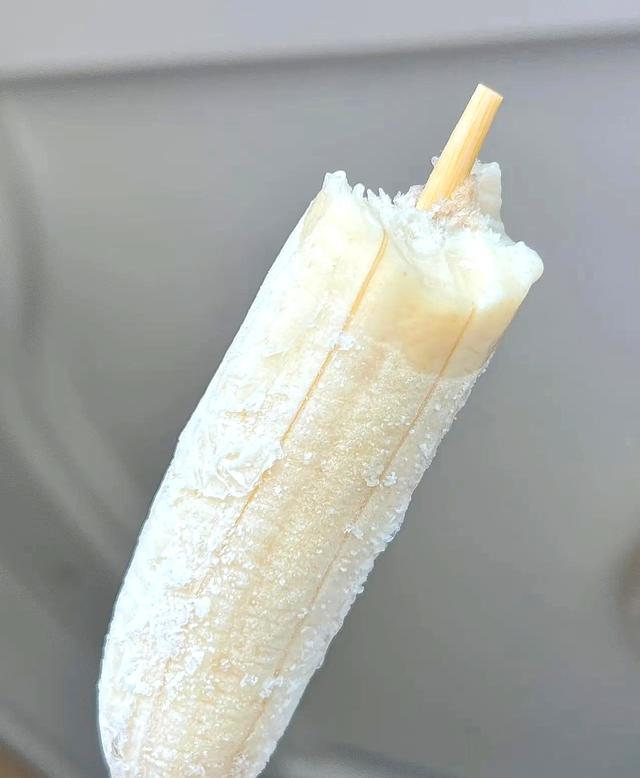 已瘦10斤，我又发现一个掉秤好方法：冻香蕉减肥法 ！