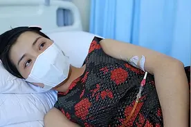 北京女子吃泼尼松治红斑狼疮，1年后骨头坏死，医生：犯了3个错误图片