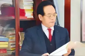 商海泛舟绛帐植桃李 慈行善举墨客秀龙乡 记濮阳文教名人谷萃健先生图片